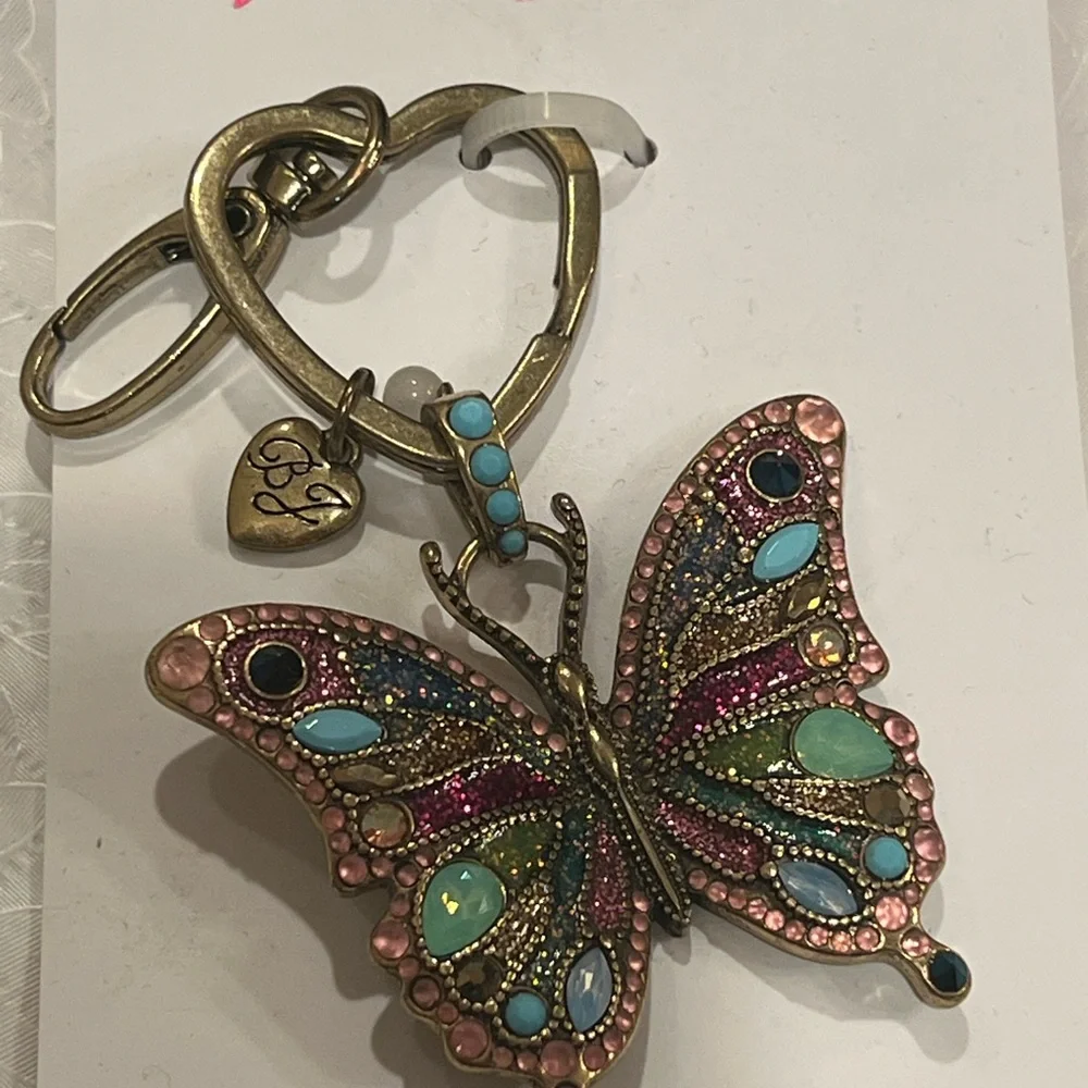 Betsey Johnson Butterfly Bag Charm Crystal Accents NWT Burnished Gold Tone Boho - Picture 2 of 8